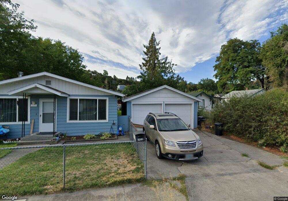 1422 E 13th St, the Dalles, OR 97058 - photo 1