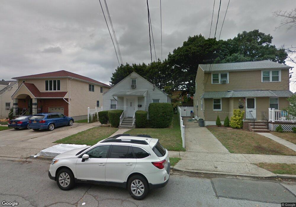 217 Goldenrod Ave, Franklin Square, NY 11010 - photo 1