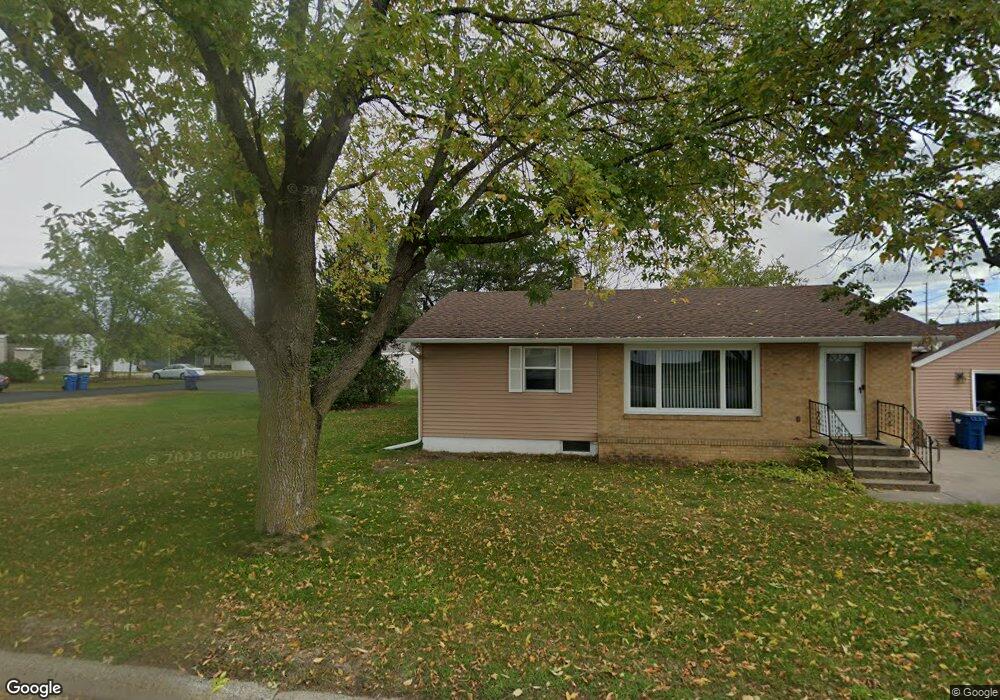 402 1st Ave NW, Saint Joseph, MN 56374 - photo 1