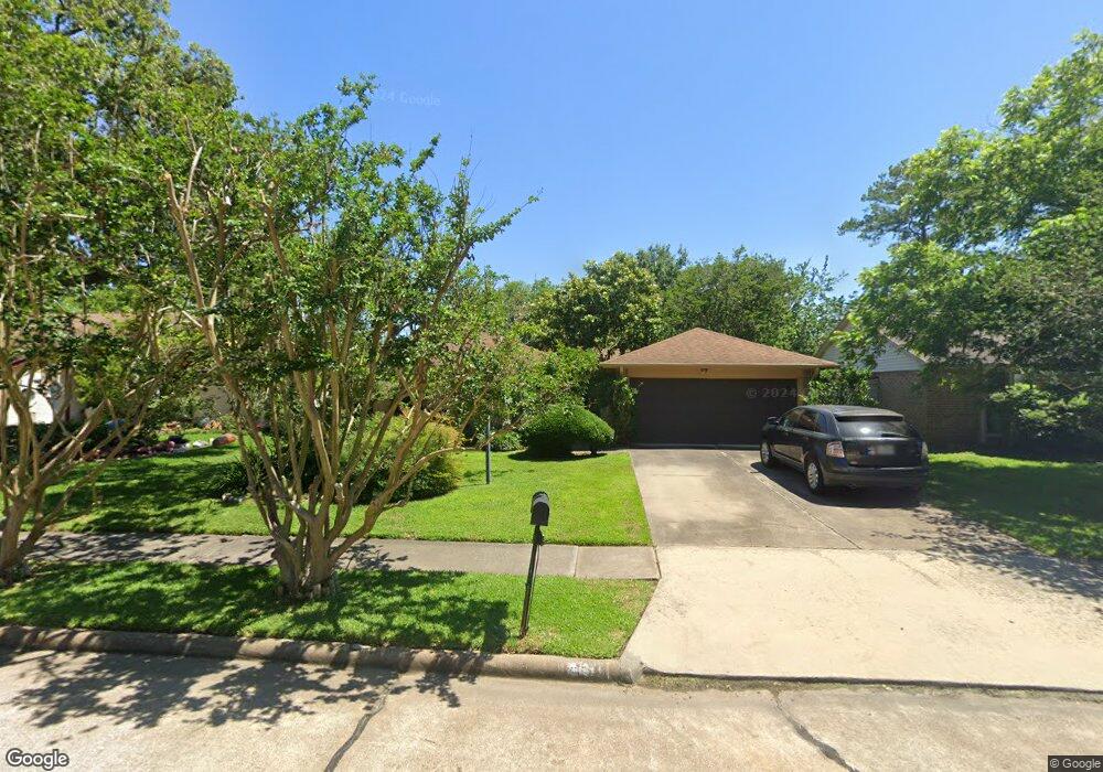 16471 Hibiscus Ln, Friendswood, TX 77546 - photo 1