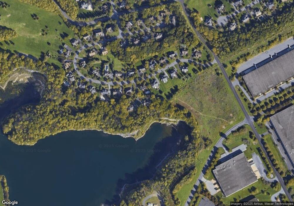 7271 Lochhaven St, Allentown, PA 18106 - photo 1