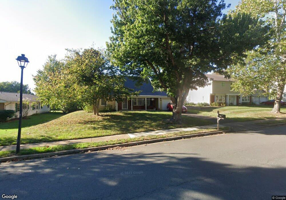 4106 Middle Ridge Dr, Fairfax, VA 22033 - photo 1