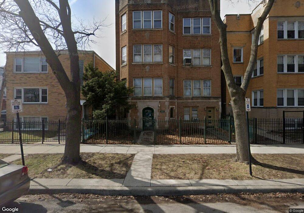 6018 N Washtenaw Ave unit 2, Chicago, IL 60659 - photo 1