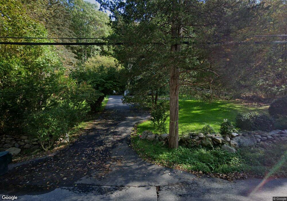 3900 Foothill St, Mohegan Lake, NY 10547 - photo 1