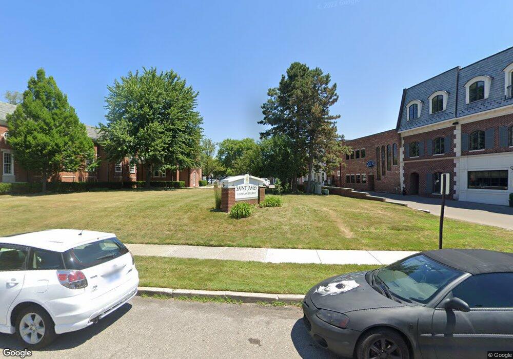 160 Mcmillan Rd, Grosse Pointe Farms, MI 48236 - photo 1