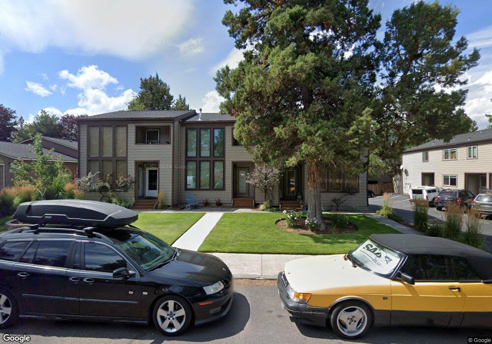 2159 NW Hill St, Bend, OR 97703 - photo 1