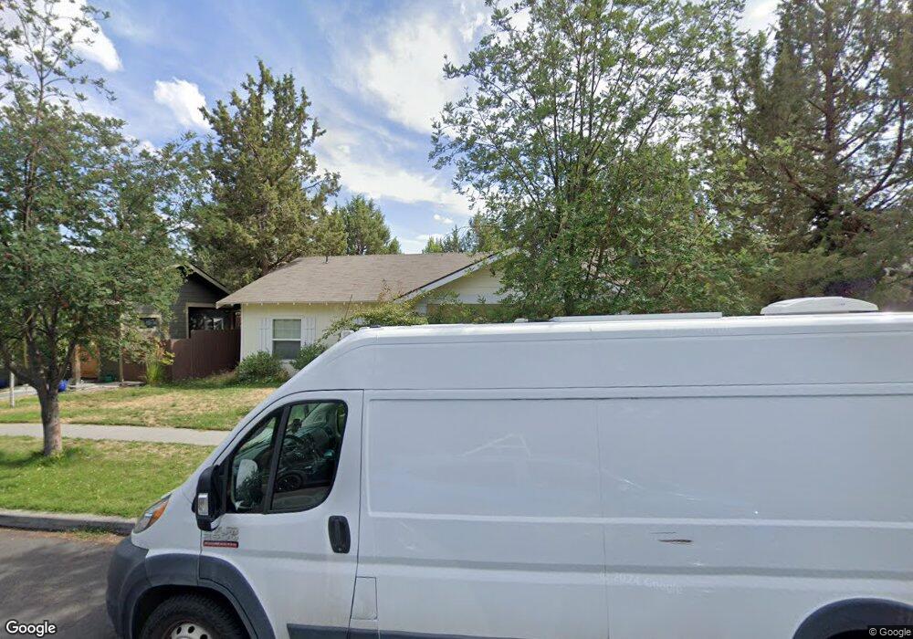 20631 Honeysuckle Ln, Bend, OR 97702 - photo 1