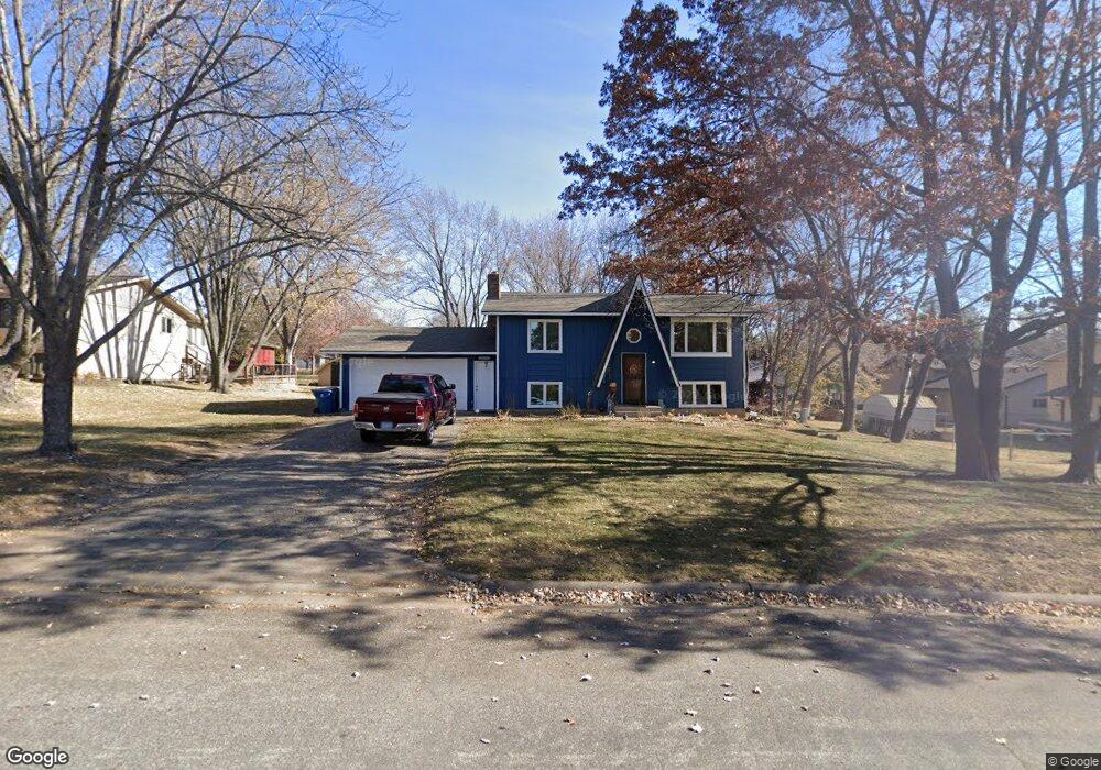 1002 10th Ave N, Sauk Rapids, MN 56379 - photo 1