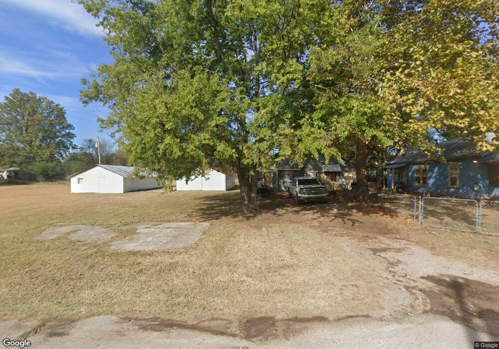 1217 W 8th St, Okmulgee, OK 74447 - photo 1