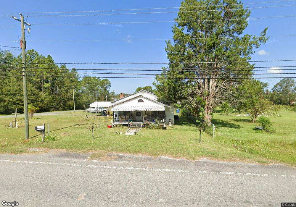 2086 Minnesota Ave, Waycross, GA 31503 - photo 1