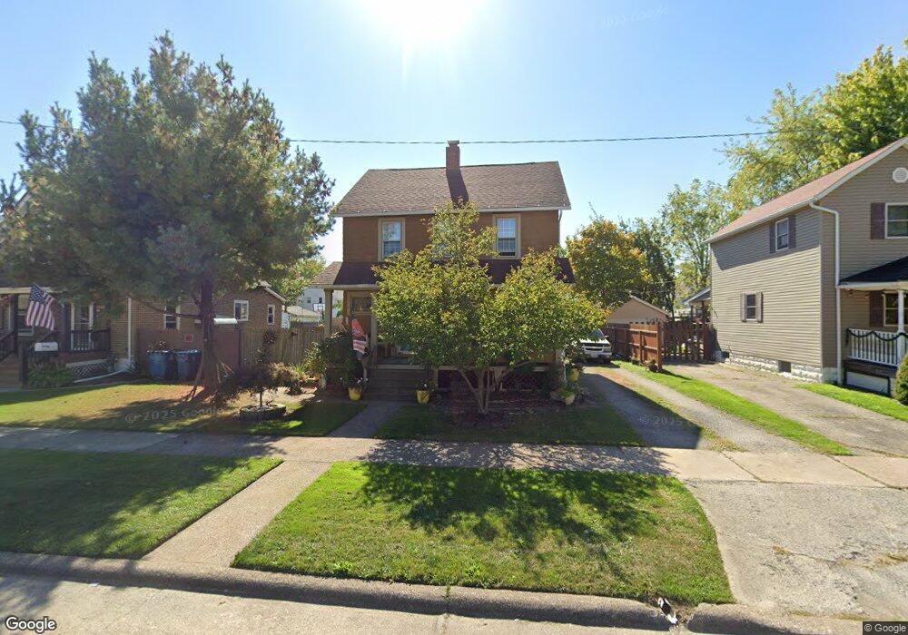 2416 E 32nd St, Lorain, OH 44055 - photo 1