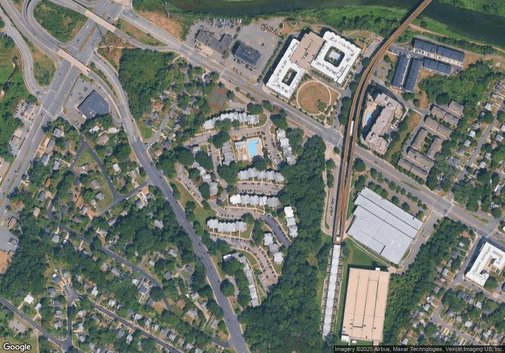 2622 Redcoat Dr unit 1C, Alexandria, VA 22303 - photo 1