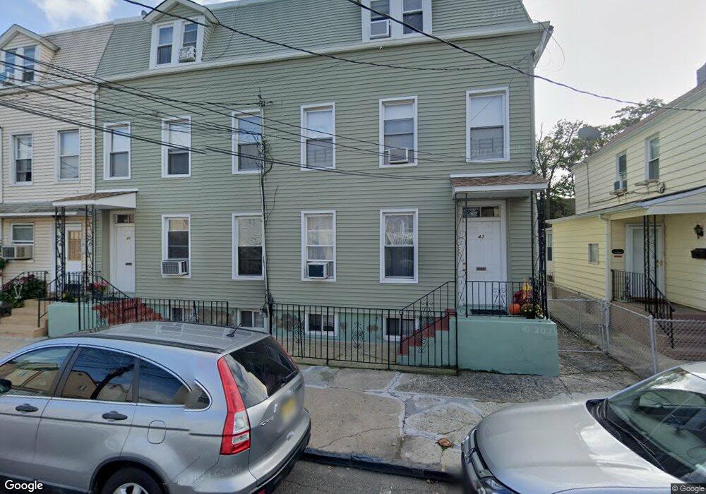 45 Reynolds Ave, East Newark, NJ 07029 - photo 1