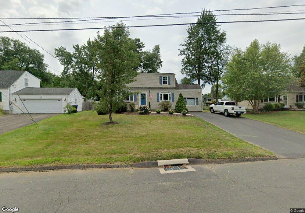 132 Knollwood Rd, Newington, CT 06111 - photo 1