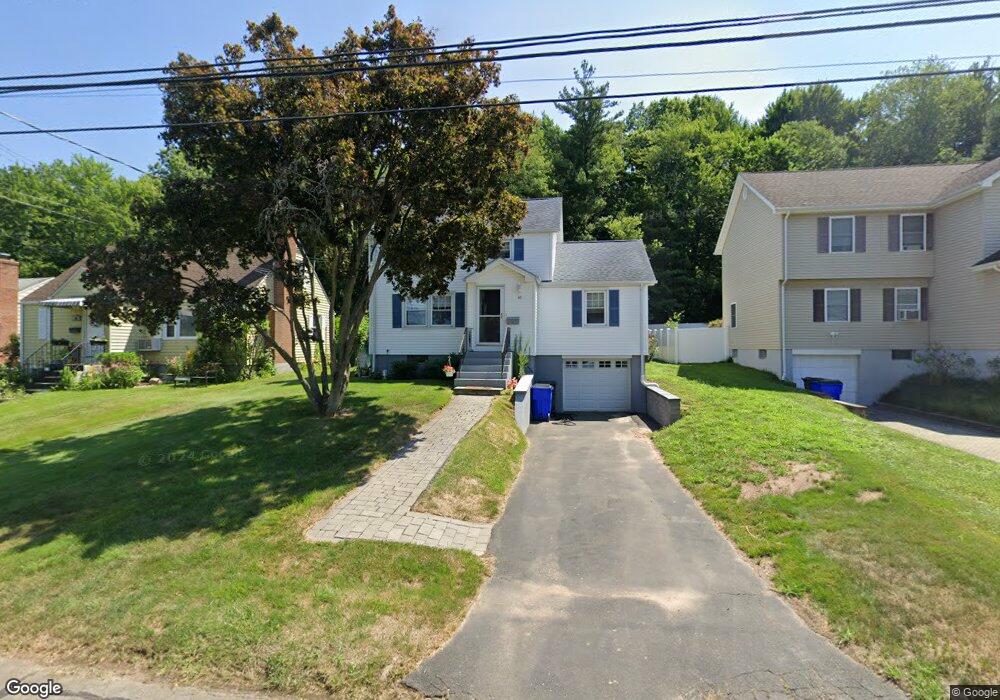 32 Elm Dr, West Hartford, CT 06110 - photo 1