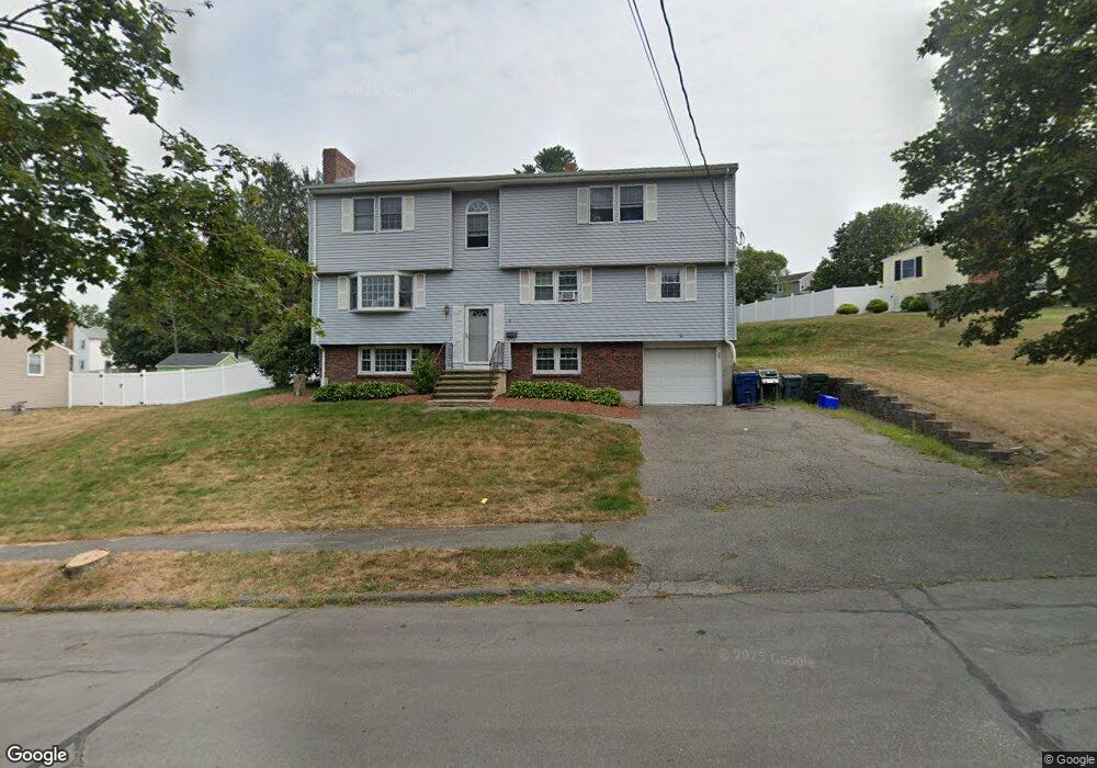 8 Delaware Ave, Danvers, MA 01923 - photo 1