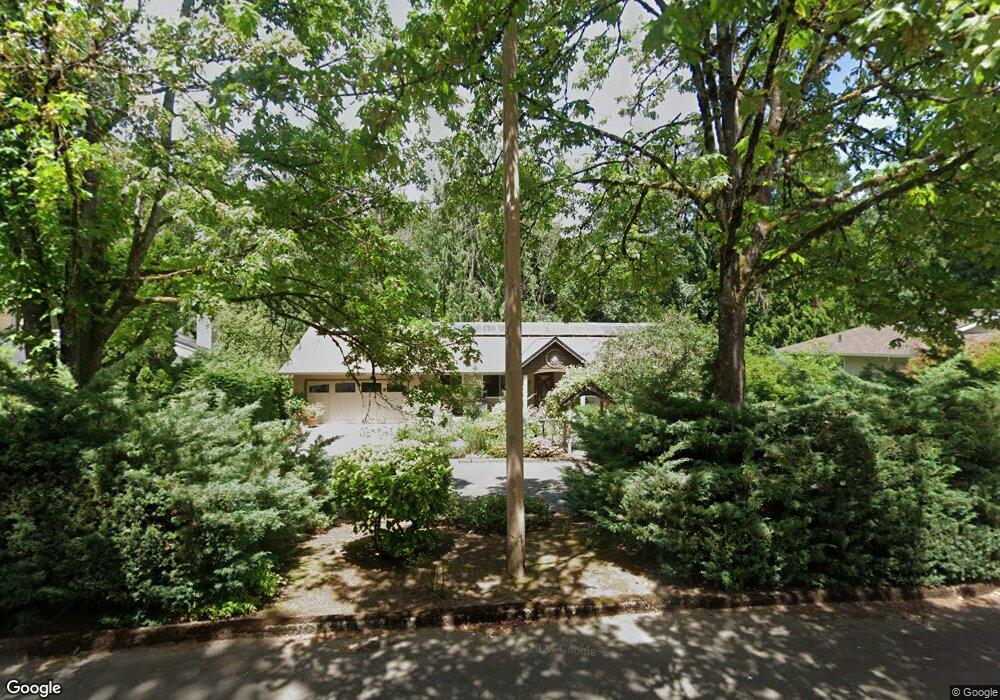 761 Briercliff Ln, Lake Oswego, OR 97034 - photo 1