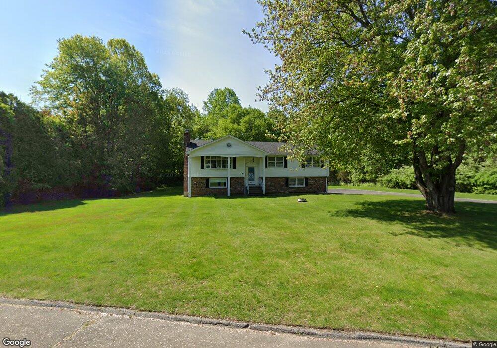 11 Hazelnut Dr, Trumbull, CT 06611 - photo 1