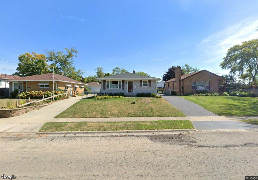 1829 N Jackson St, Waukegan, IL 60087 - photo 1