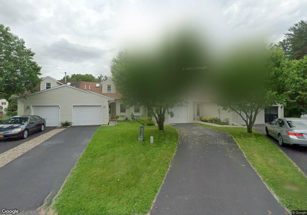 7505 Antoinette Ct, Schenectady, NY 12303 - photo 1