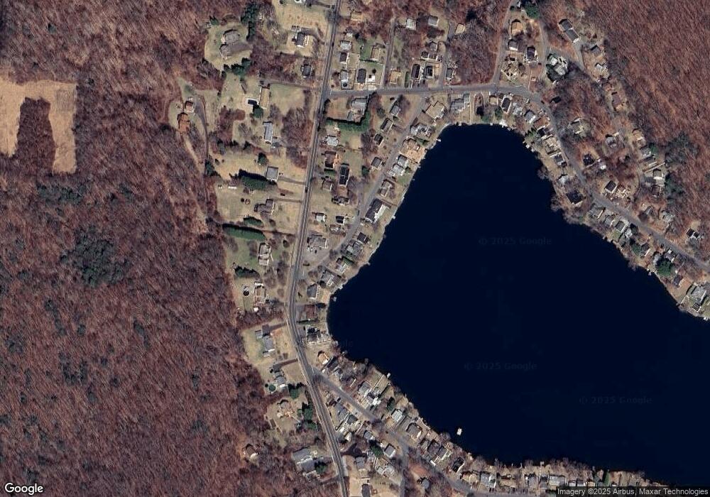 34 Lakeside Dr, Plymouth, CT 06782 - photo 1