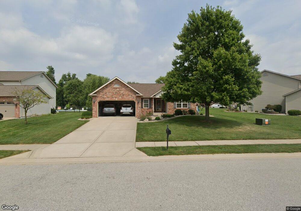 2605 Liberty Dr, Maryville, IL 62062 - photo 1