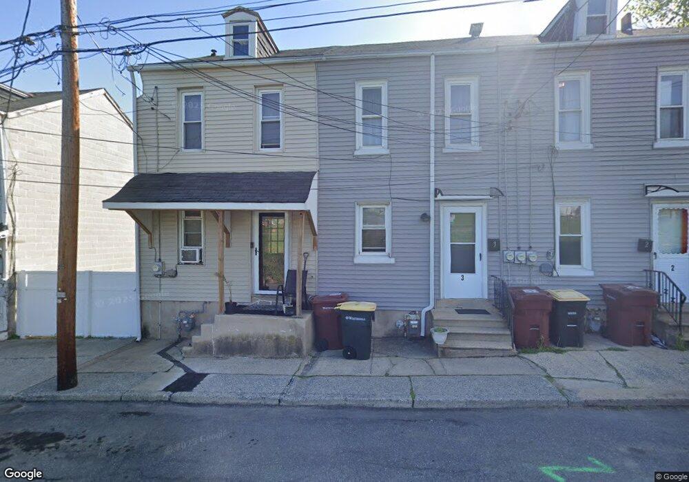 4 Catasauqua Ave, Whitehall, PA 18052 - photo 1