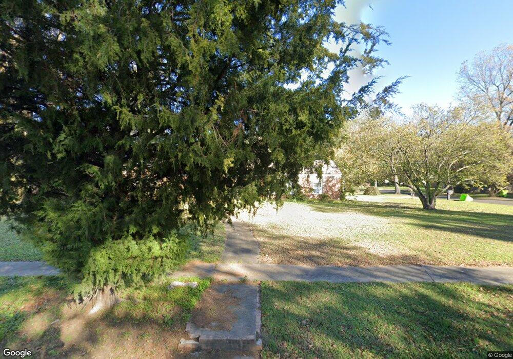 402 W 6th St, Stuttgart, AR 72160 - photo 1