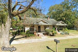 33 E 1st Ave, Hazlehurst, GA 31539