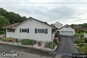 119 Phillips St, Sophia, WV 25921