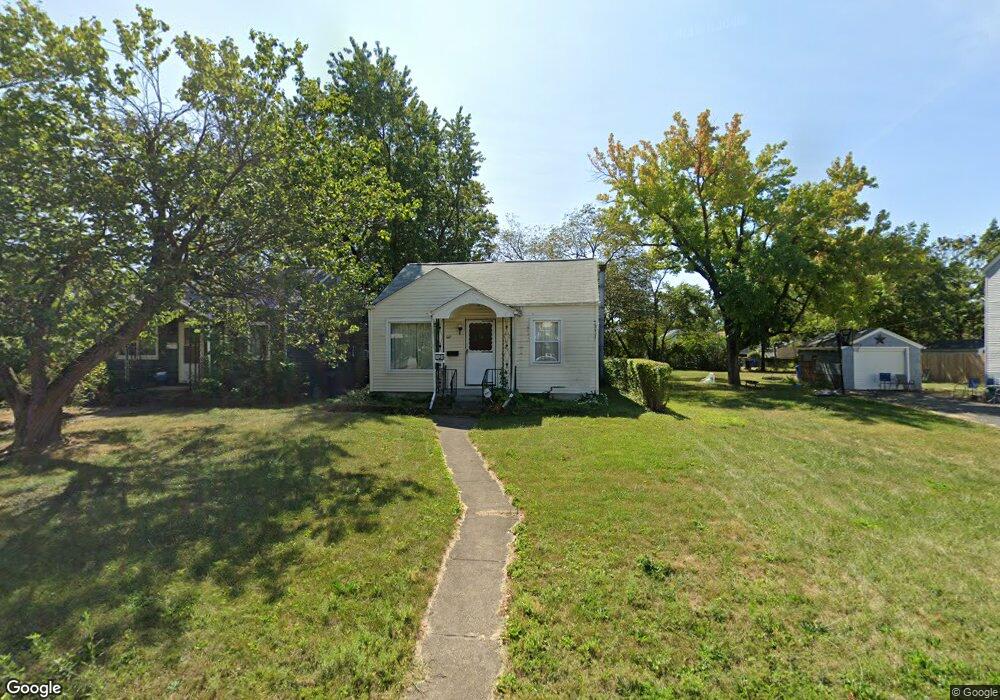 687 E Mithoff St, Columbus, OH 43206 - photo 1