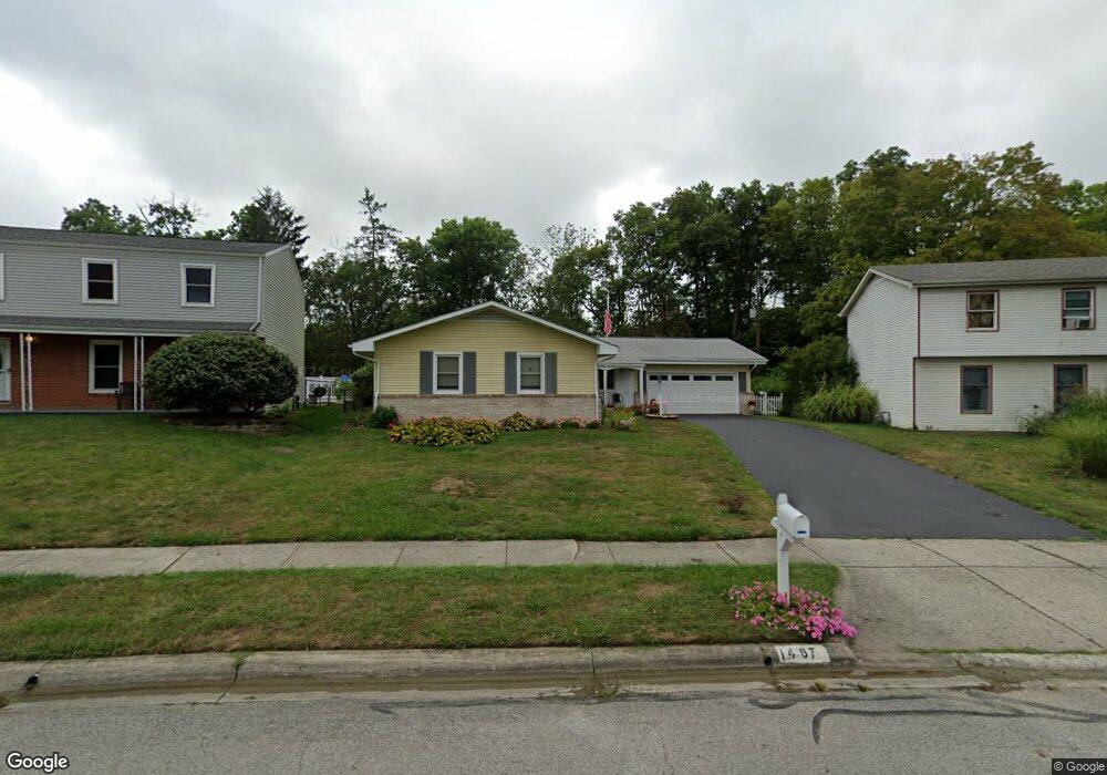 1467 Bonnie Ridge Rd, Columbus, OH 43228 - photo 1