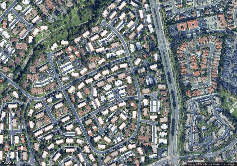 681 Via Alhambra unit B, Laguna Woods, CA 92637 - photo 1