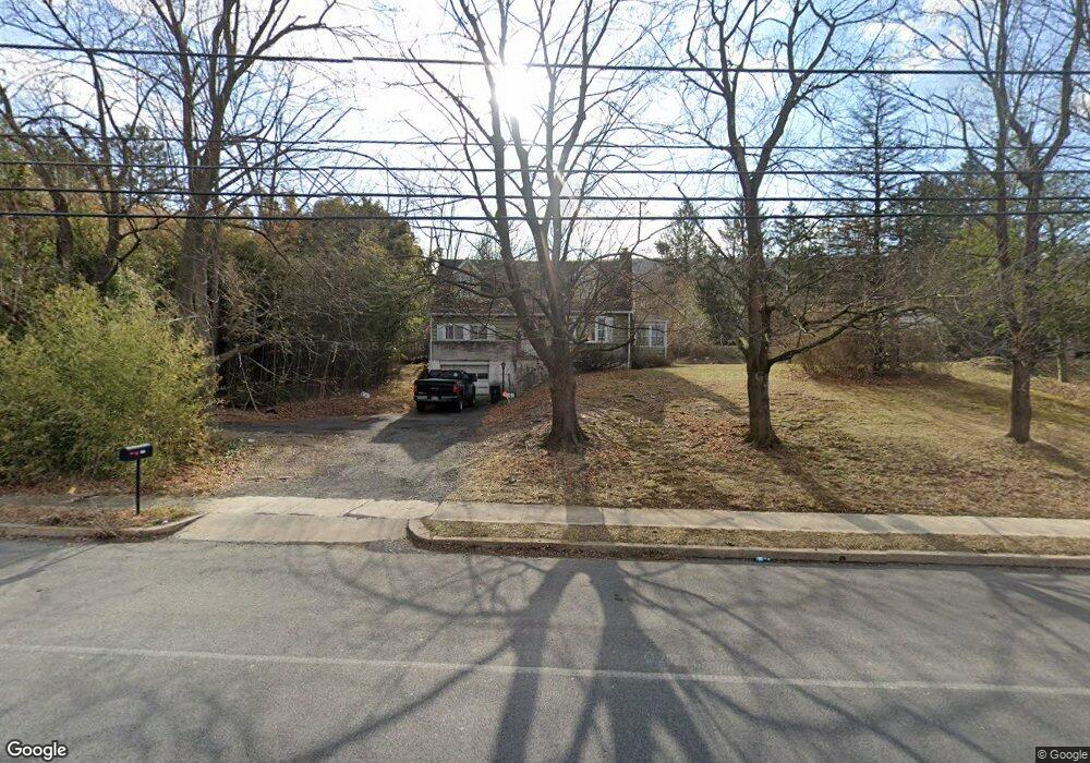 2317 Hampden Blvd, Reading, PA 19604 - photo 1