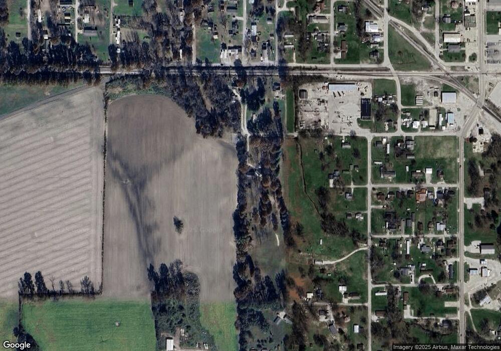 493 D St SW, Linton, IN 47441 - photo 1