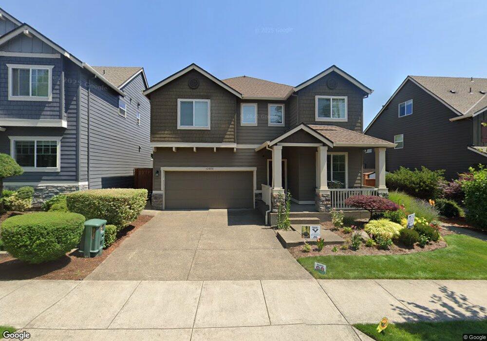 13888 SE Falcon Ave, Clackamas, OR 97015 - photo 1