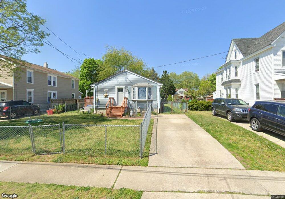 256 Greenwich Ave, Paulsboro, NJ 08066 - photo 1