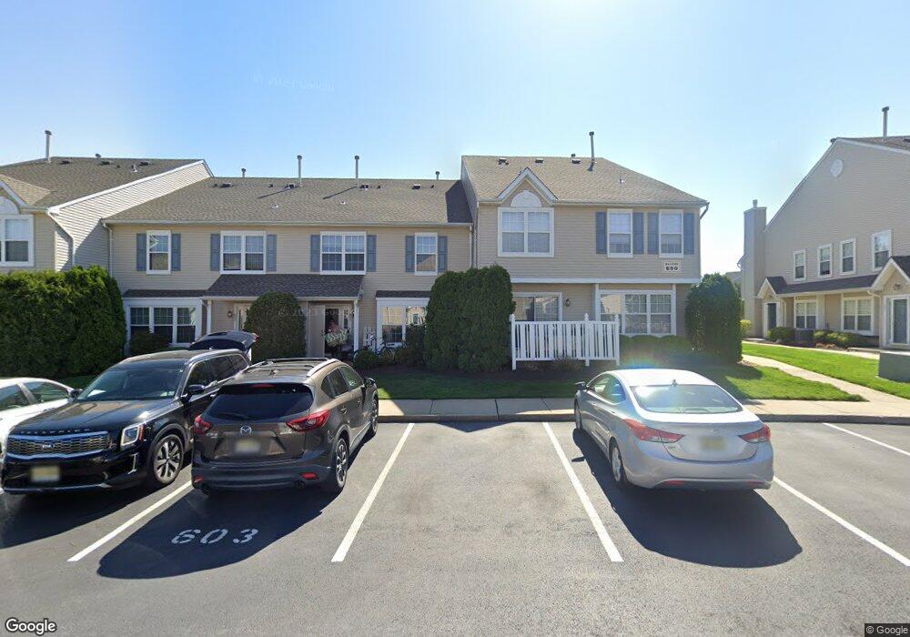 604 Kirby Way unit 604, Mount Laurel, NJ 08054 - photo 1