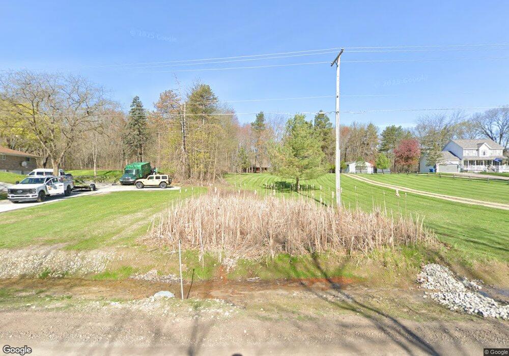 14172 Hogan Rd, Linden, MI 48451 - photo 1