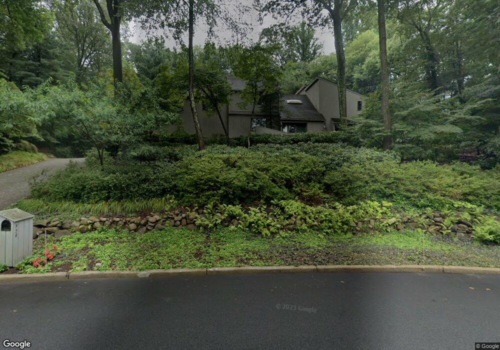 538 Huckleberry Ln, Franklin Lakes, NJ 07417 - photo 1