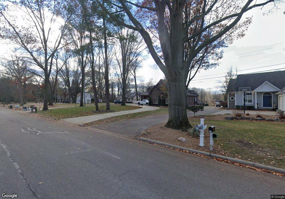 2837 Riverside Dr, Port Huron, MI 48060 - photo 1