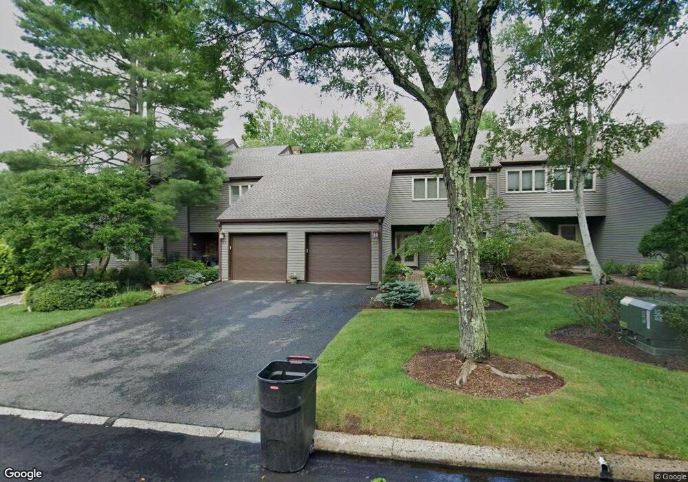 22 Romopock Ct, Mahwah, NJ 07430 - photo 1