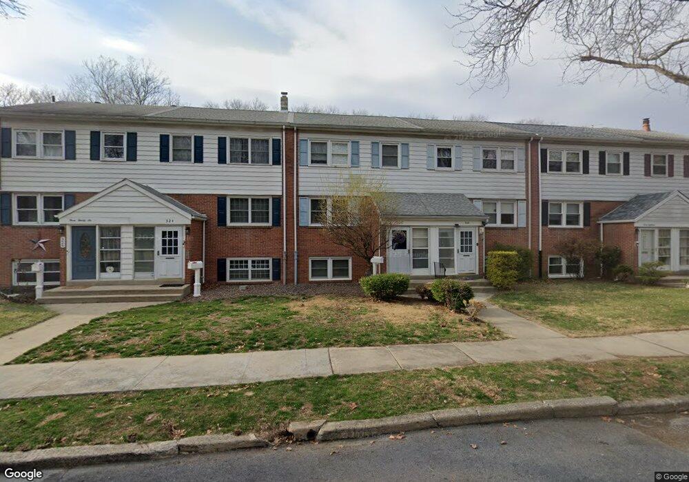 322 Playground Dr, Reading, PA 19611 - photo 1