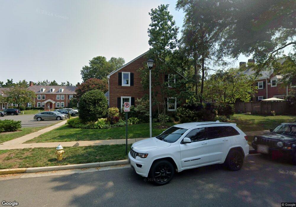 3553 S Stafford St unit B, Arlington, VA 22206 - photo 1