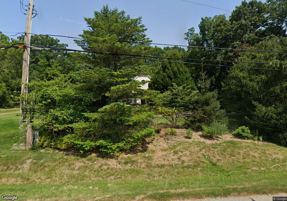 8172 Stout Ave, Grosse Ile, MI 48138 - photo 1