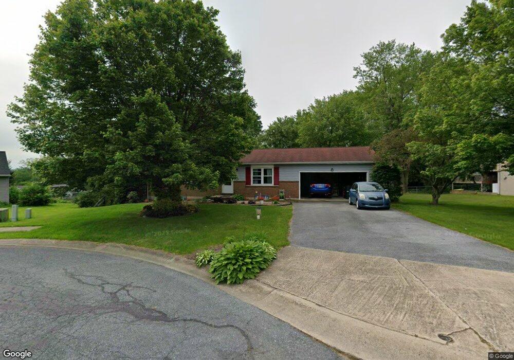 308 E Carpenter Ave, Myerstown, PA 17067 - photo 1