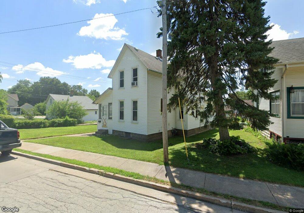 1809 W 9th St, Davenport, IA 52804 - photo 1