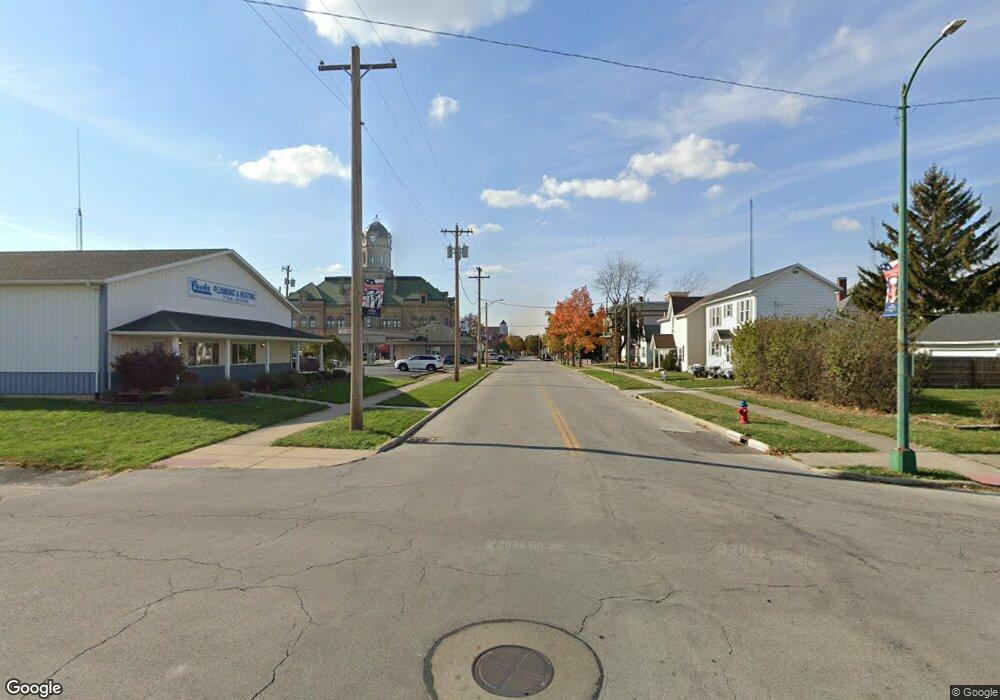 10 E Mechanic St, Wapakoneta, OH 45895 - photo 1