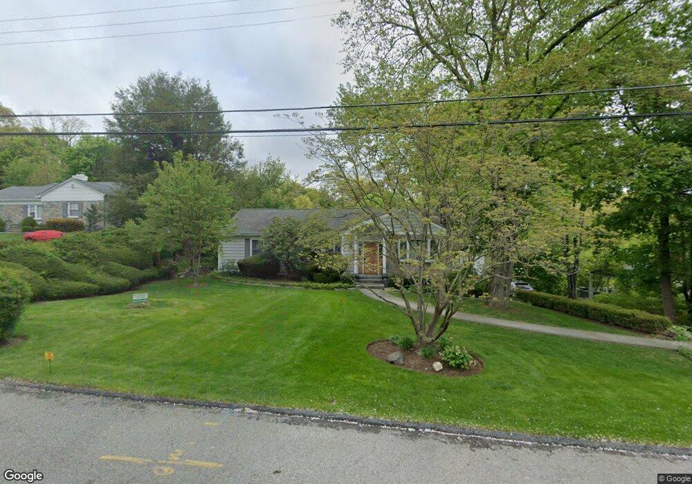 25 Crest Dr, Briarcliff Manor, NY 10510 - photo 1