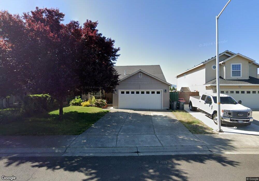 2774 Brookdale Dr unit 24, Central Point, OR 97502 - photo 1